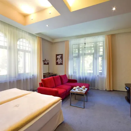 & Wellness St. Moritz Marianske Lazne