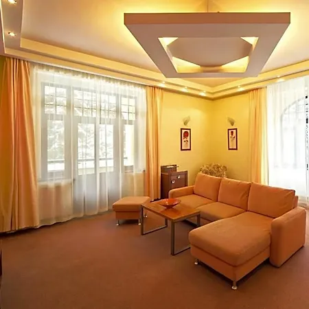 & Wellness St. Moritz 4* Mariánské Lázně