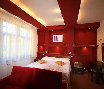 & Wellness St. Moritz Hotell Mariánské Lázně